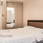 Very High Standard In The Best Location With Shelter By Sea N\' Rent